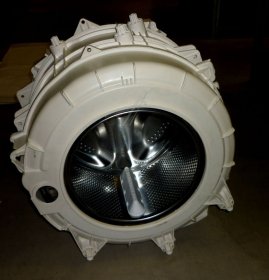 Tub Flap - C00268108 482000030875 Tub And Drum Assembly Complete [Whirlpool Indesit]