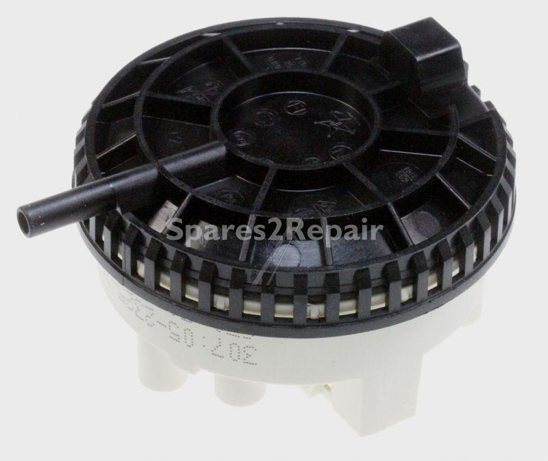 Pressure Switch - 00069161 Regulator-water Level [Bosch Siemens]